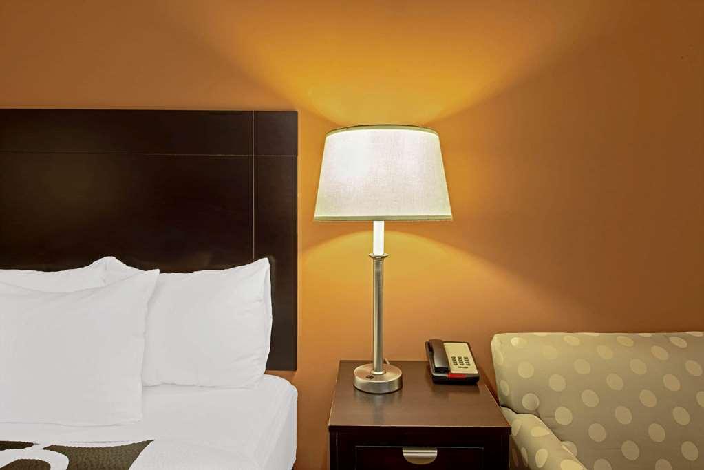 La Quinta By Wyndham Port Arthur Habitación foto